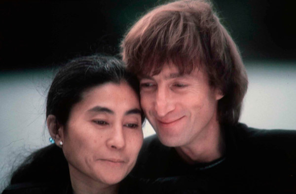 Never-Before-Seen Photos of John Lennon and Yoko Ono geotv.ge